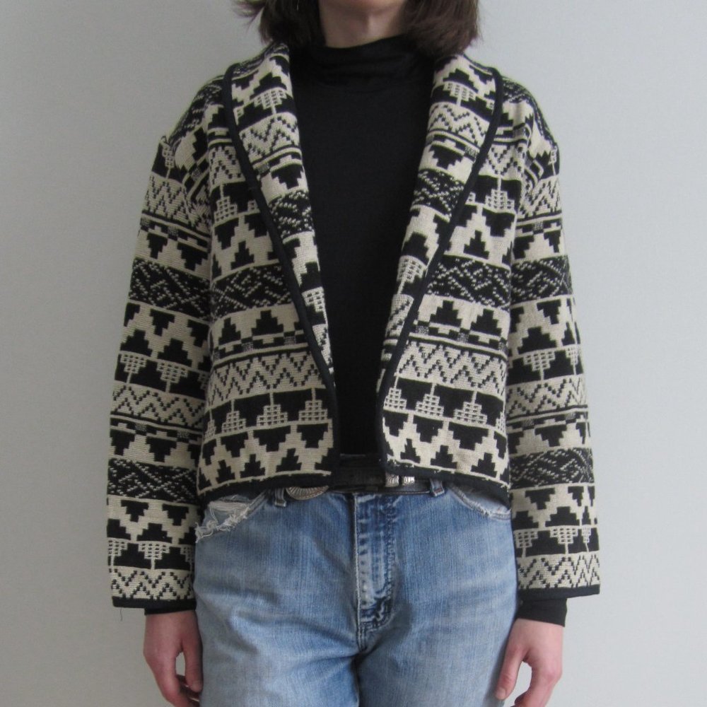 80s-90s Black & white woven jacquard crop jacket